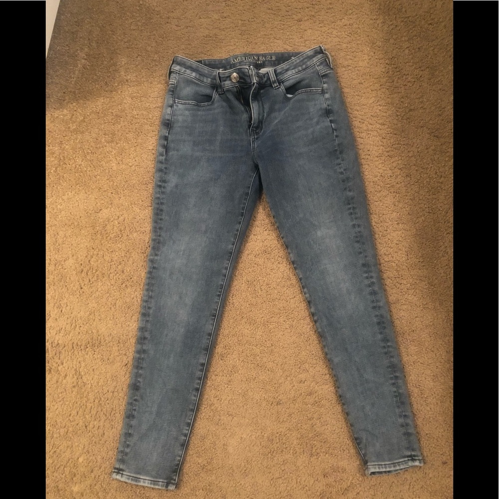 American Eagle Super Stretch Jeans!!!! Worn once!